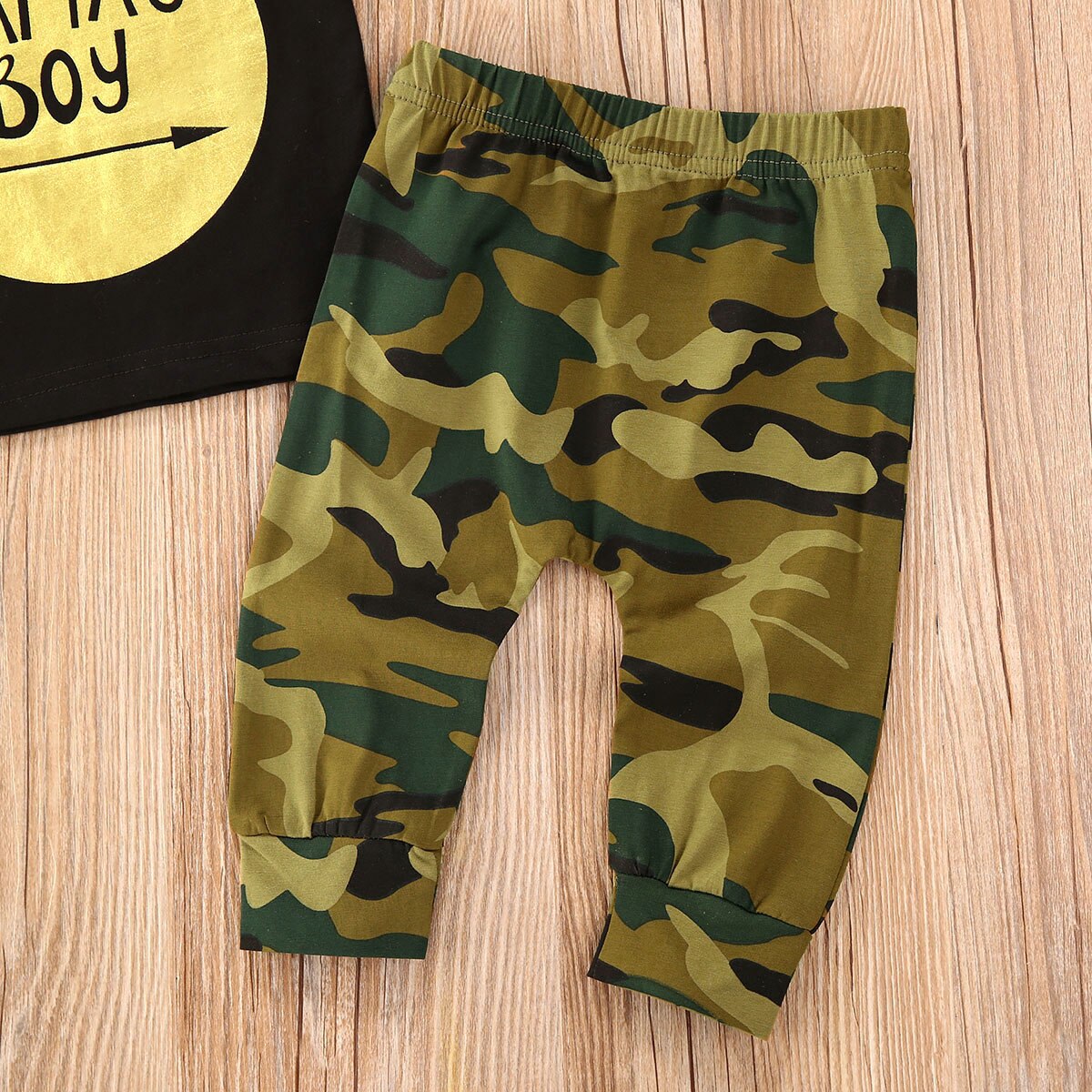Peuter baby jongens katoenen korte mouwen t-shirt kinderen letter bedrukte top zomer camouflage broek outfit set