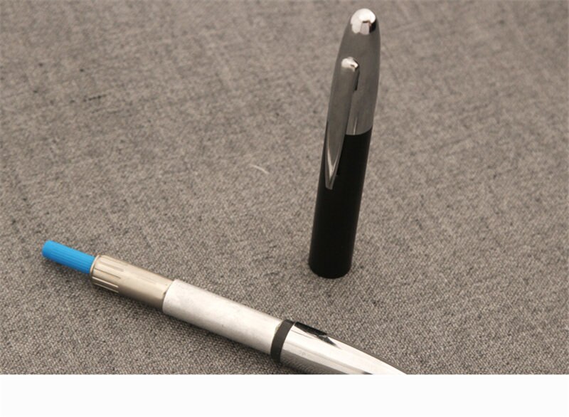 Executive Snake Clip and Silver Fountain Pen