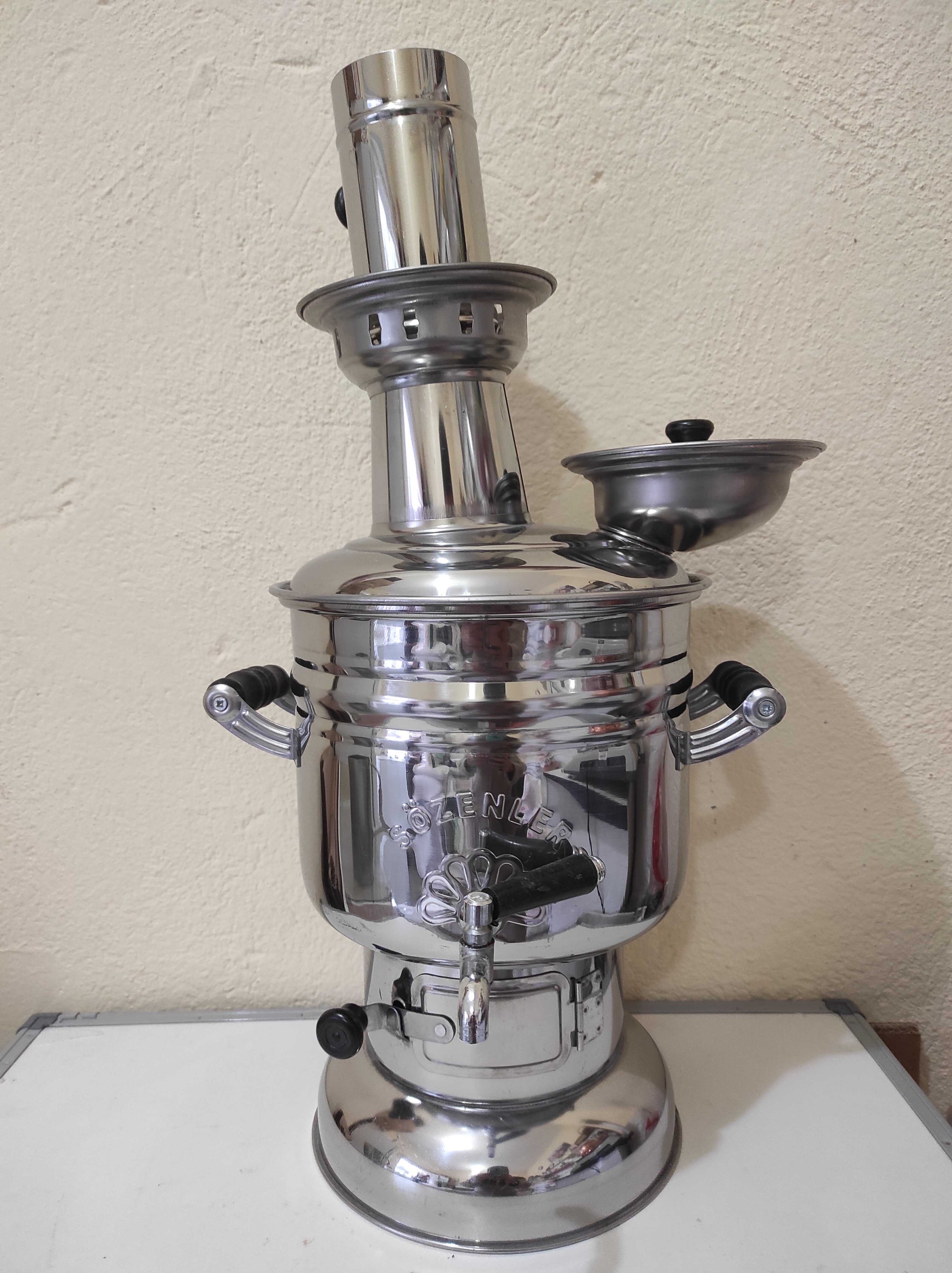 Chrom Holz Holzkohle Picknick Samowar 4 lt Chrome stahl material