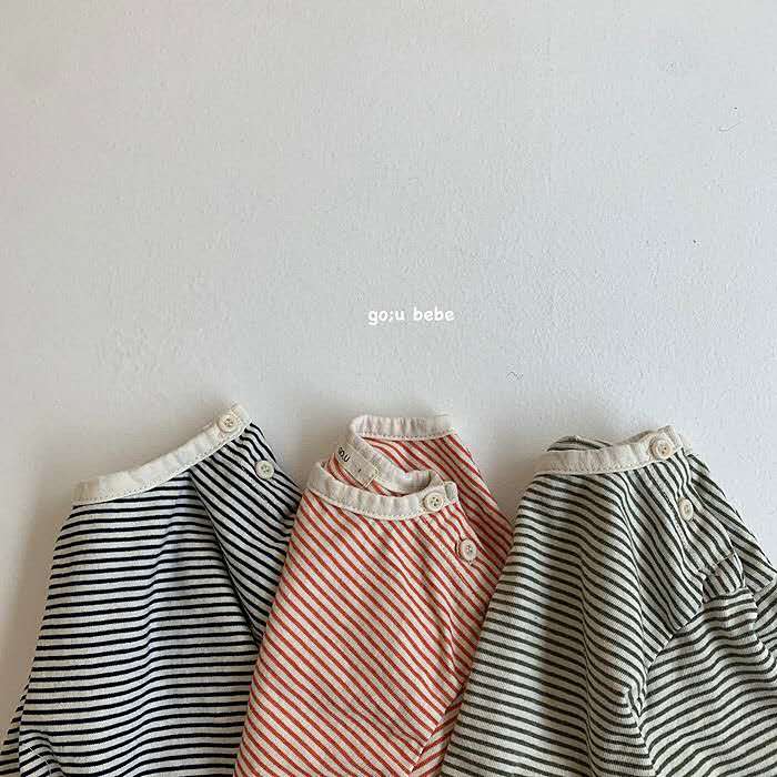 Infantil coreano e criança algodão macio listrado camiseta bebê prático selvagem fivela em torno do pescoço camisa de fundo