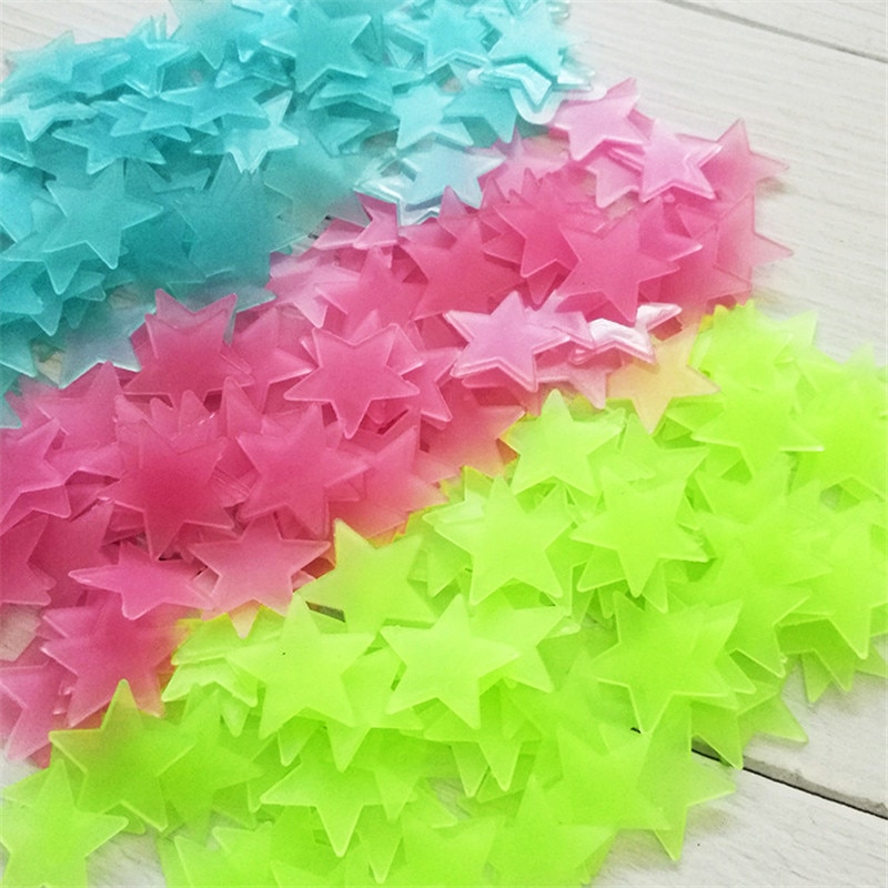 50pcs/bag 3cm Luminous Star Stickers Bedroom Sofa Fluorescent Painting Toy PVC stickers Glow in the Dark Toys for kids