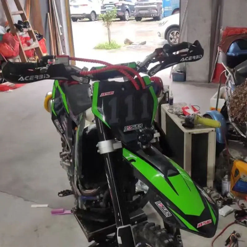 Motorcycle Hand Guard Handle Protector 22/28mm Handlebar Lever Guard Especially Suitable for Off-road Motorcycle Dirt Bike ADV