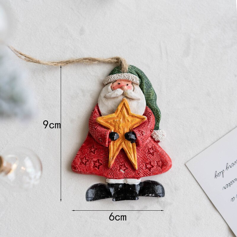 Julepynt kreativitet nisse sokker elg juletre lite anheng hengende harpiks håndverk årsfest hjemmeinnredning