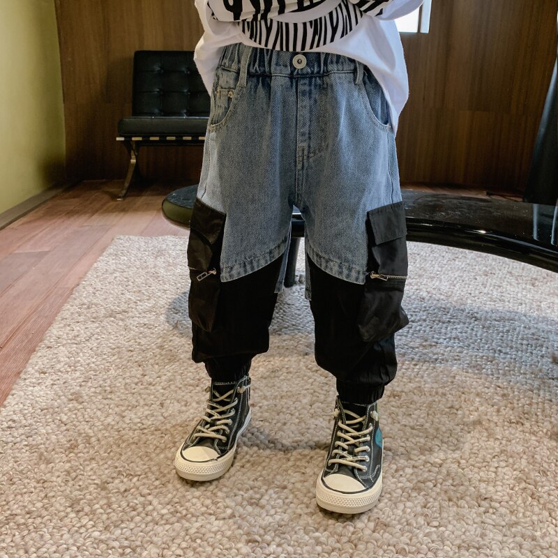 Jeans per bambini ragazzi pantaloni abbinati al colore Denim primavera 2021 nuovi pantaloni Casual in stile coreano