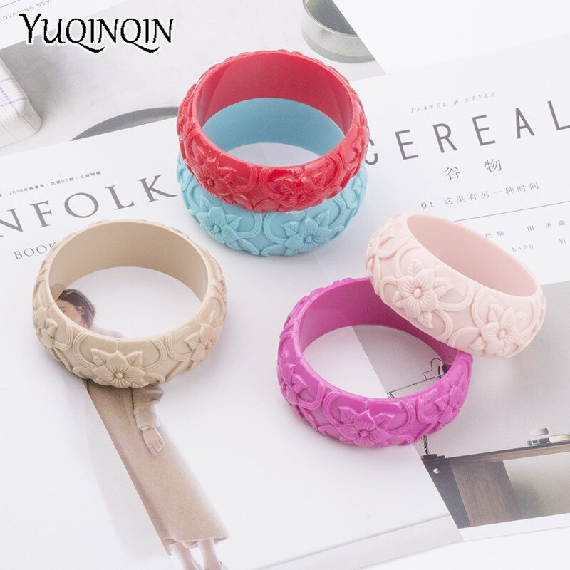 Klassieke Hars Manchet Gegraveerde Bloemen Armbanden Bangles Voor Vrouwen Mode Brede Acryl Armband Vrouwelijke Charme Bruiloft Sieraden