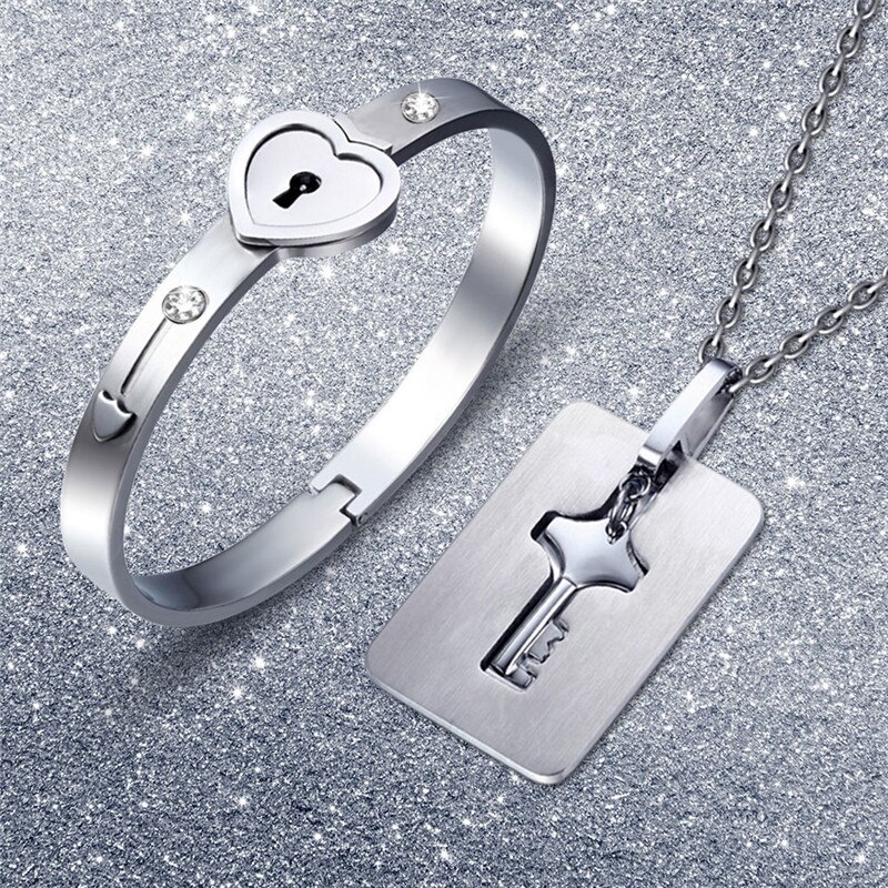 Love Heart Lock Bracelet Stainless Steel Bangles Key Pendant Couple Lovers Jewelry Valentine's Day