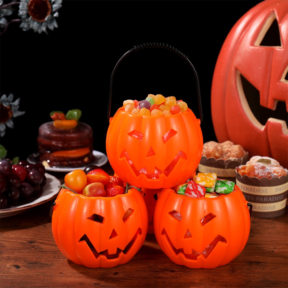 Amosfun 4pcs Pumpkin Candy Buckets Trick Or Treat Candy Pots Make Laugh &amp; Light Buckets Party Favors Holder