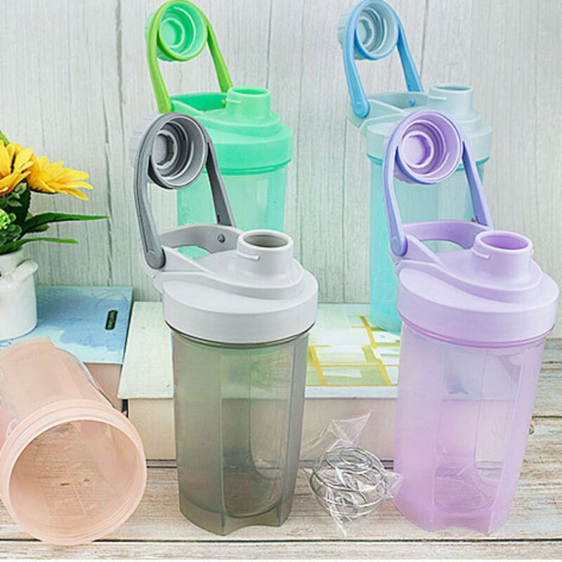 Tasses d'eau Anti-déversement de tasse d'eau de Sports de forme physique en plastique de tasse de secousse de 500ml avec des tasses simples de secousse de couleur Pure de couvercle