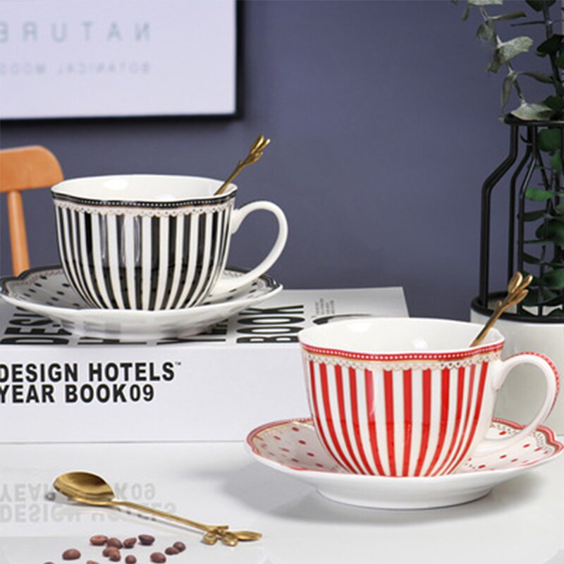 European Ceramic Coffee Cup and Saucer Set Home English Afternoon Tea Cup Office Flower Tea Cup Ceramic Tea Set Cup and Saucer