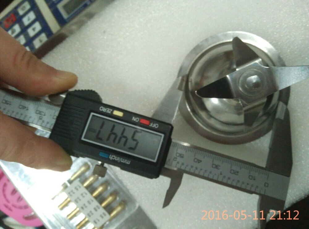 /Fruit and vegetable food cooking machine / Juicer / mixer machine / special cutter head /4 leaf blade