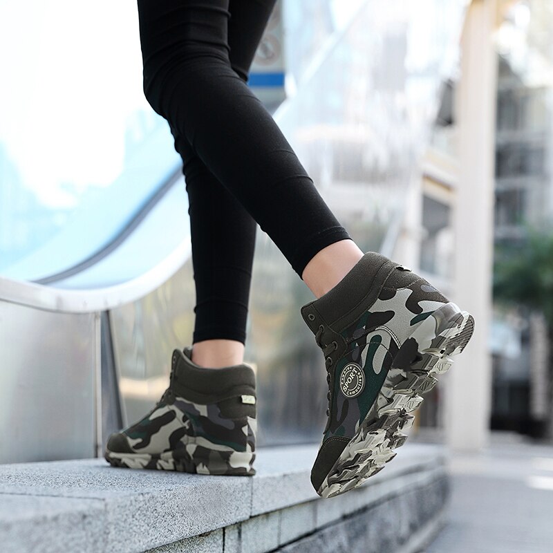 Camouflage Sneakers Women Hide Heel Canvas Casual Shoes Woman Platform Sneakers Wedge Shoes Plus Size 35-42