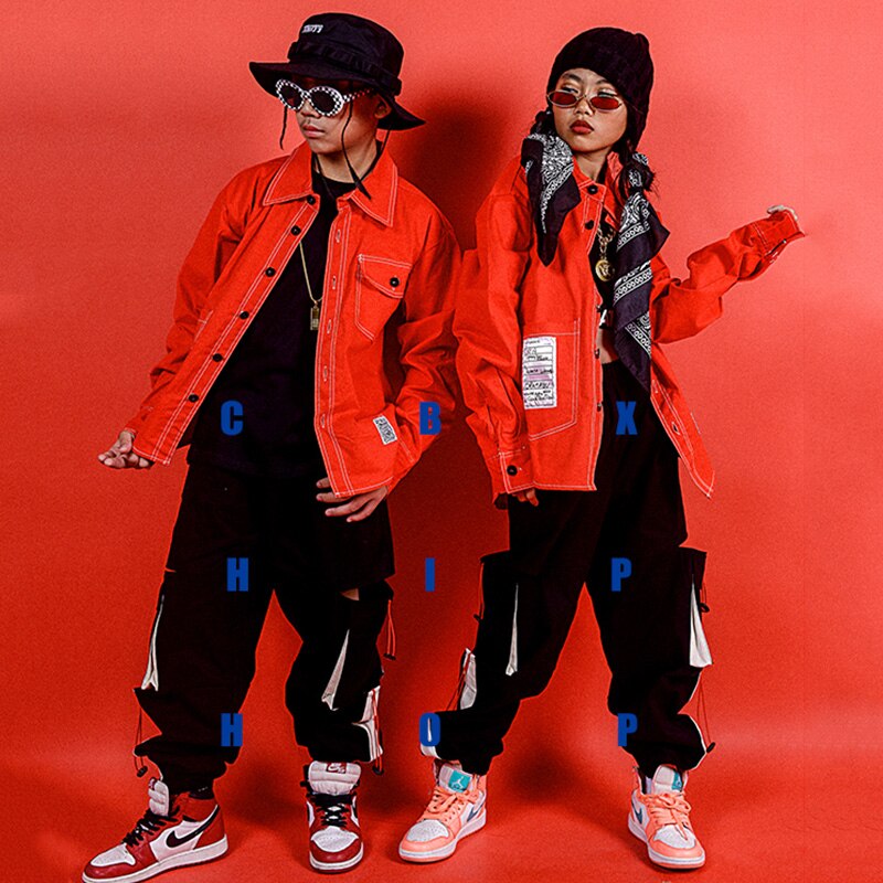 Hip Hop Kostüme Street Dance Set Jungen Red Shirt Mädchen Moderne Leistung Kleidung Jazz Cheerleader Bühne Rave Outfit Kid DN4624