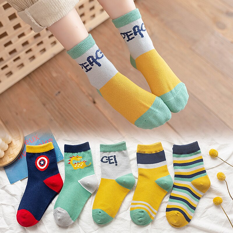 Baby jungen Baumwolle Socken Schüler Socken Boden freundlicher Nette dinosaurier streifen Socken Herbst Winter Frühling Art Mädchen Sport Socke