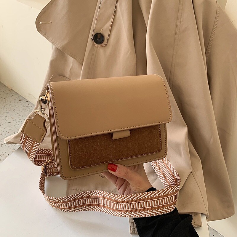 Sacchetto di Spalla di Cuoio DELL'UNITÀ di elaborazione delle donne Cinghia Larga Piccolo Lembo di Borsa Con Tracolla Delle Signore Della Borsa di Alta Qualità Delle Donne Messenger Bag Borsa Femminile