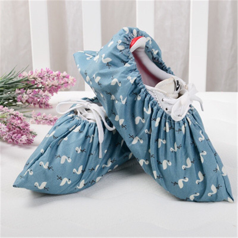 1Pair Waterproof Boot Covers Plastic Disposable Shoe Covers Mud-proof Shoes Covers Overshoes Disposable Shoe Covers