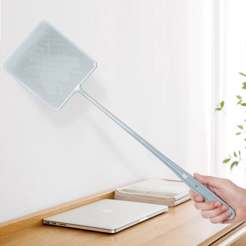 Plastic Fly Swatter Long Handle Fly Swatter Strong Flexible Manual Swatter Plastic Fly Swatter With Tweezers