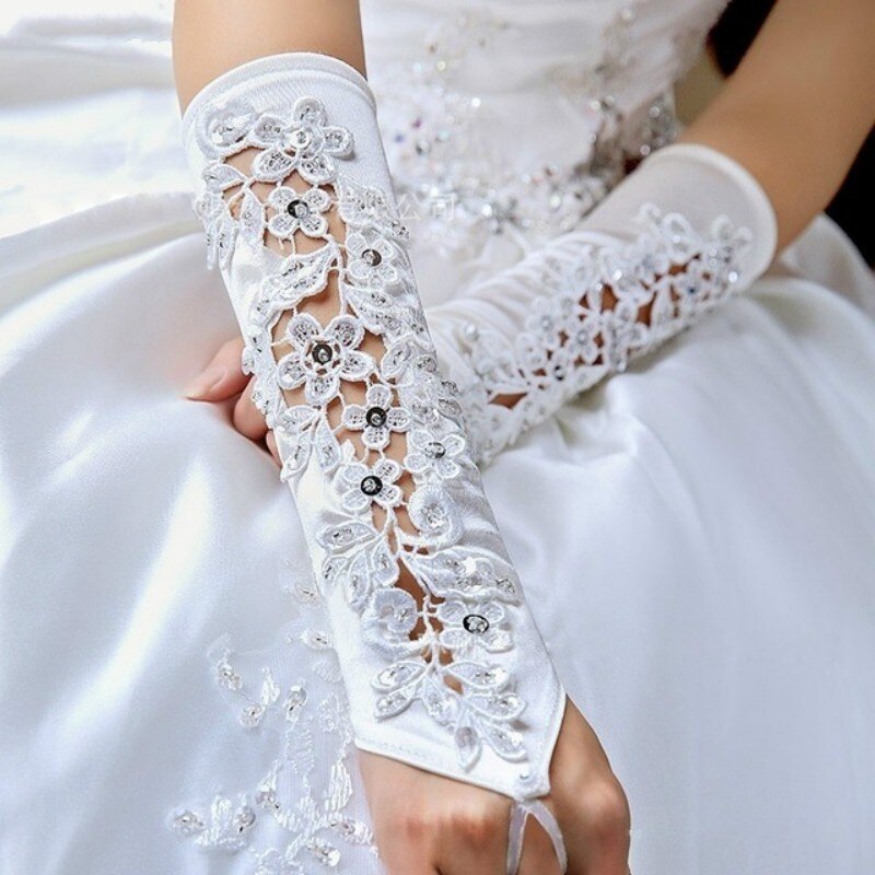 Lace Short Bridal Gloves White Wristband Wedding Glove For Women Girl Party Evening Dress Jewelry Brides Accessories