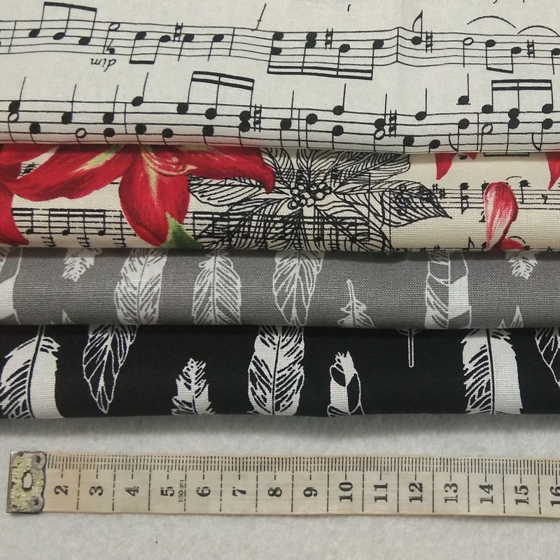 4 pièces 24x25cm joli noir blanc Note de musique noir gris plume imprimé coton tissu Bundle bricolage couture Patchwork poupée tissu décor