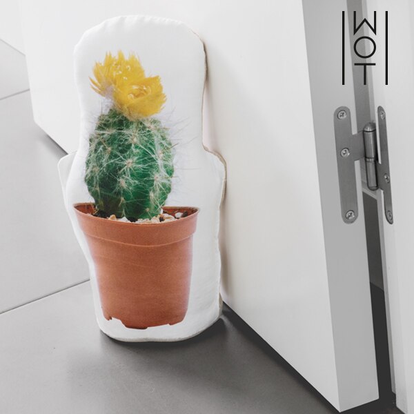 Wagon Trend Cactus Doorstop