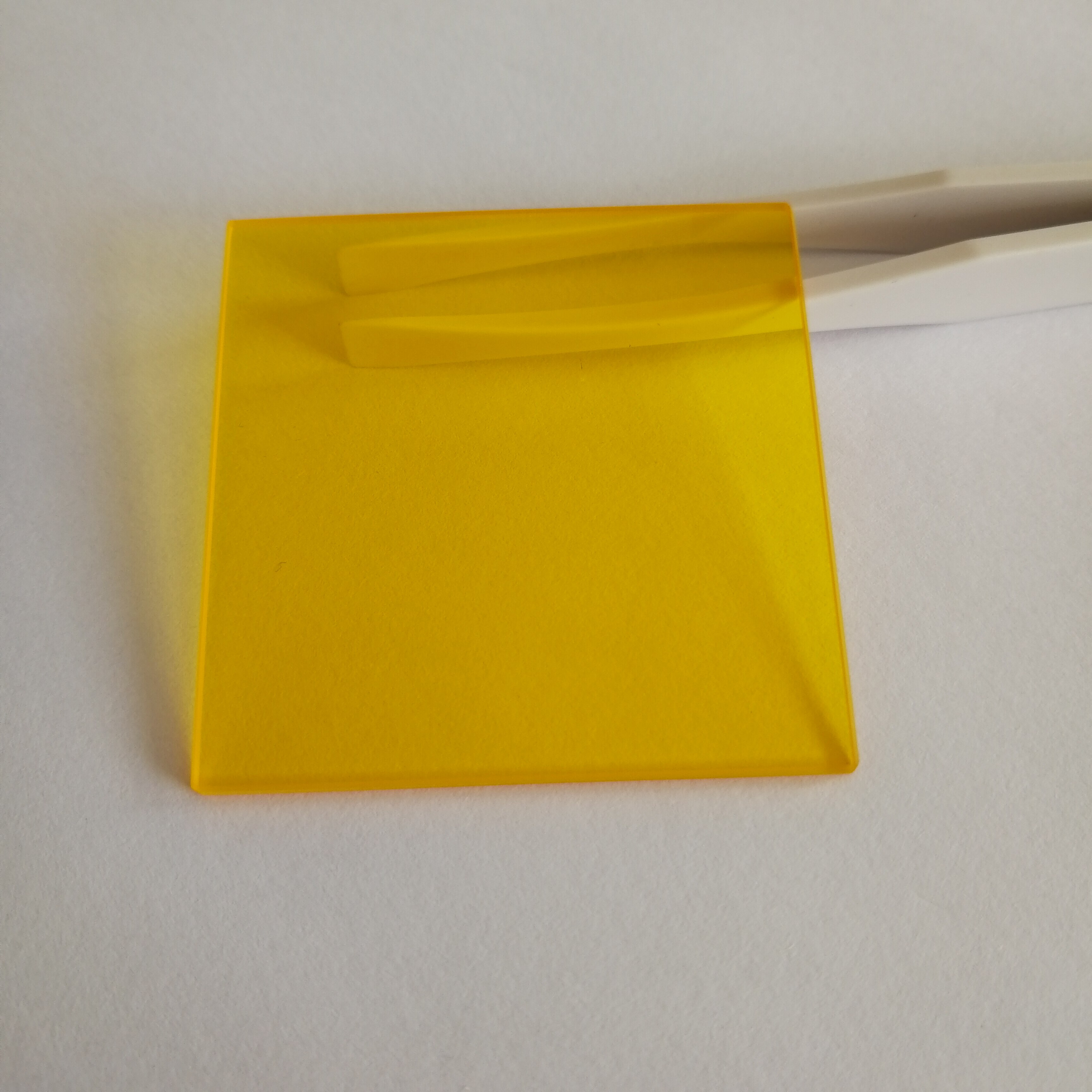 Filtre Longpass 50*50*2.0mm 510nm en verre optique jaune doré JB510 GG515