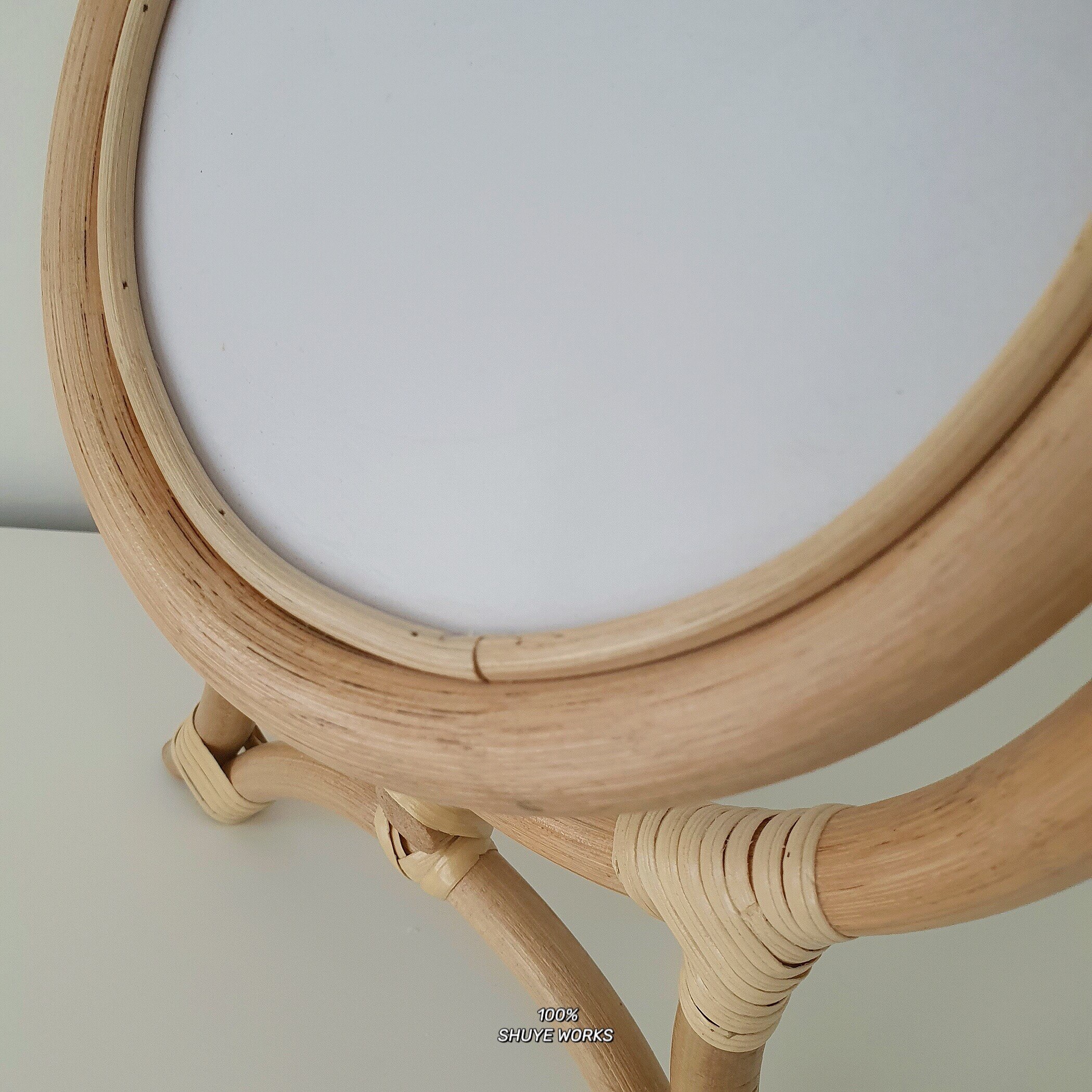 Hand-woven mirror natural rattan dressing table makeup mirror retro desktop vertical flip mirror home decoration