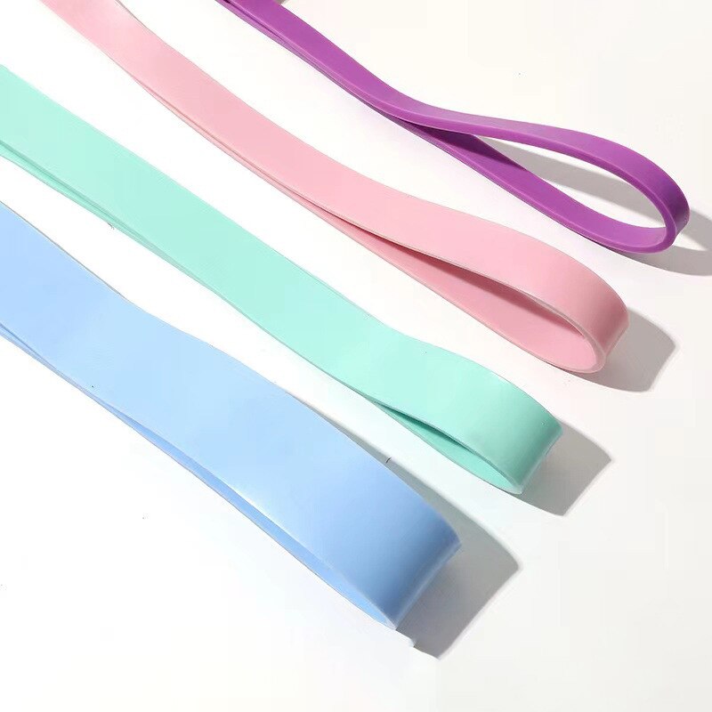 Tpe-yoga-übungsband, elastisches band, fitnessgerät, widerstandsband, klimmzugband, hilfszugband, heimfitnessgerät, elastischer yogagurt