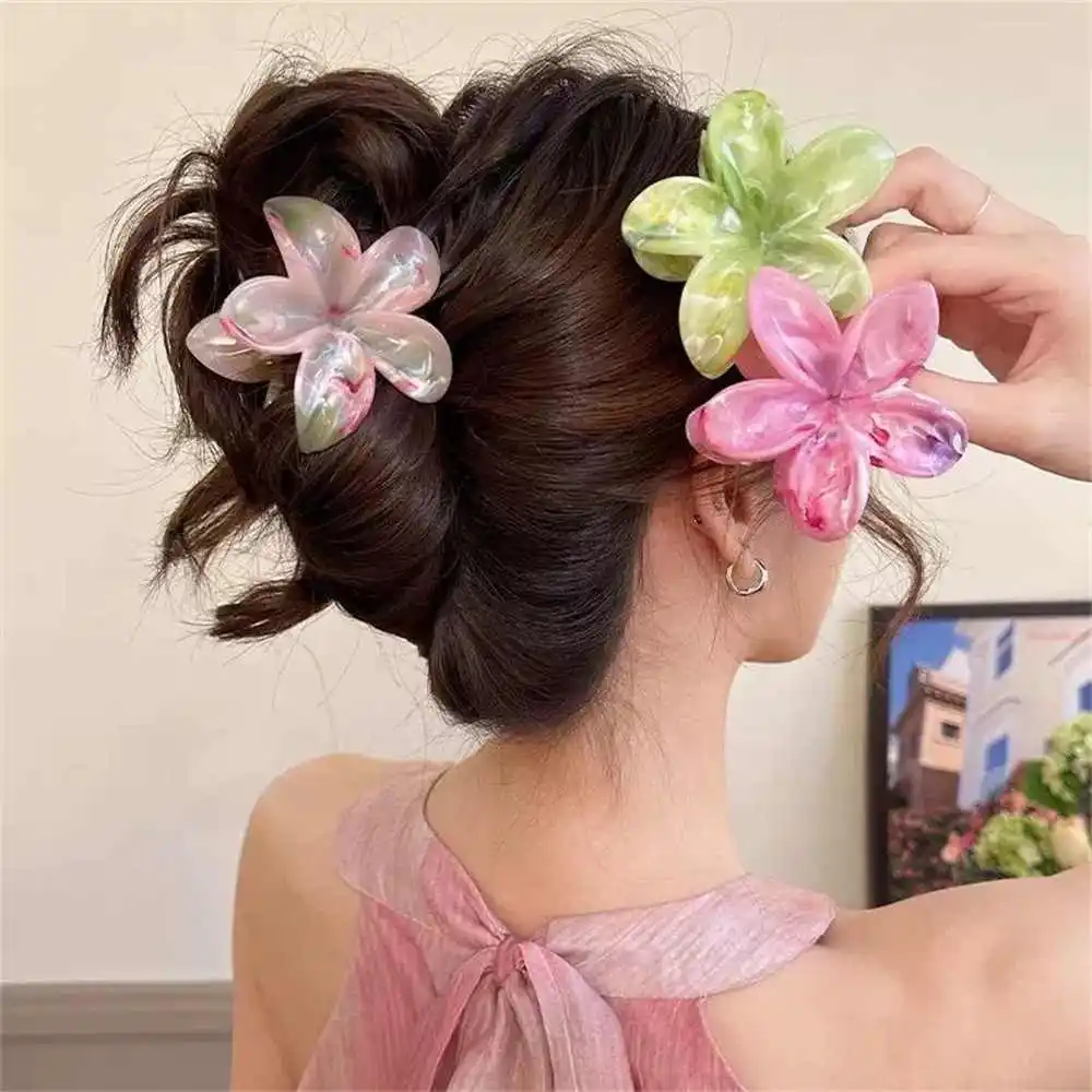 Flower Hair Claw Clip for Women Hair Clips Crab Clamp Barrettes Girls Hair Accessories Summer Shark Hairpin Headwear 1pc