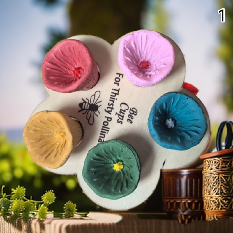 5pcs Bee-friendly Resin Flower Water Cup Wood Insect Drinking Station Bee Watering Station Bee Cup: Light Grey