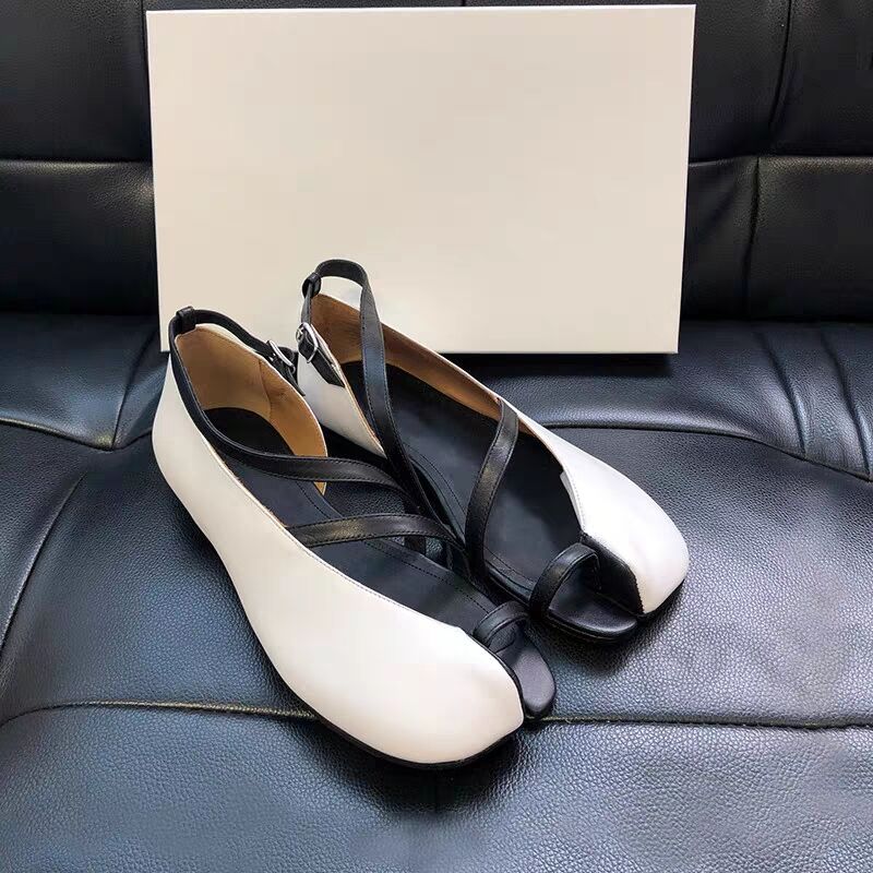 Newest Split toe sandals women leather flip flops cross-tied hollow roman flat summer shoes: Beige / 38