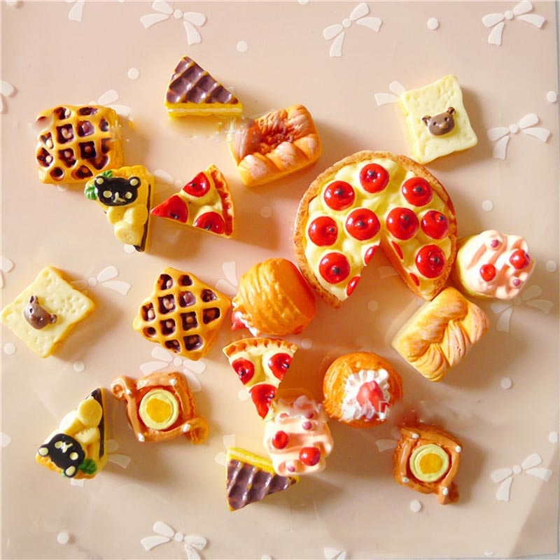 20pcs/bag Dollhouse Miniature Food Breads,Pizza,Dessert Pretend Food for Blyth BJD Miniature Pretend Play Toy Accessories