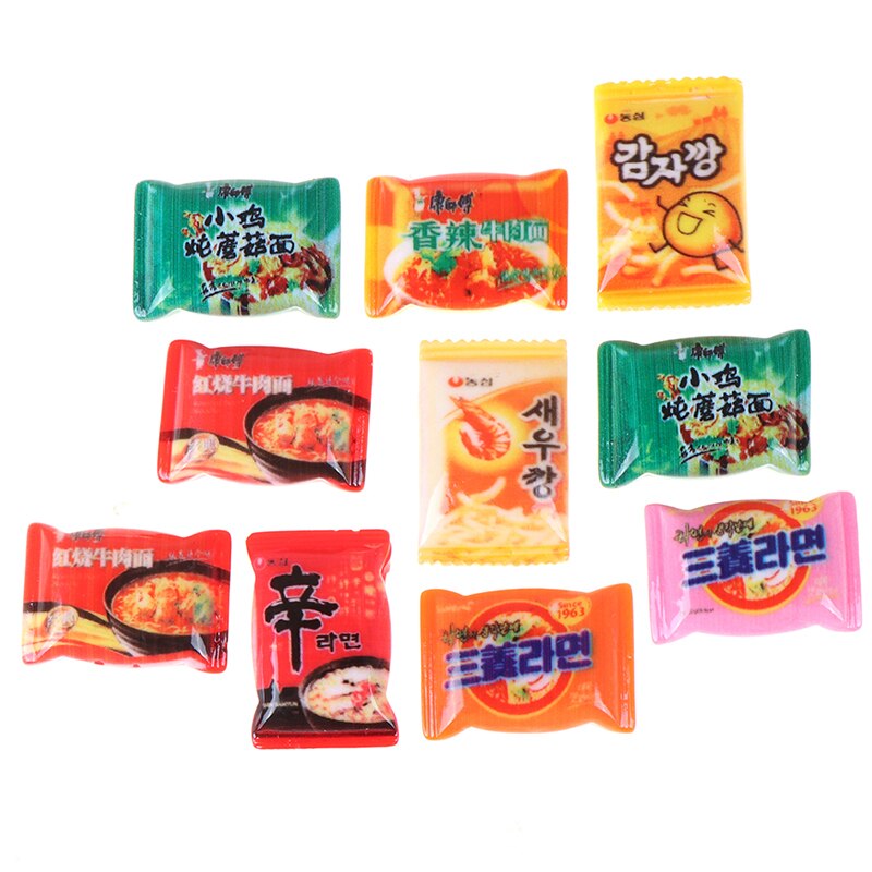 10pcs Simulation Instant noodles Pretend Food Toys DIY Accessories
