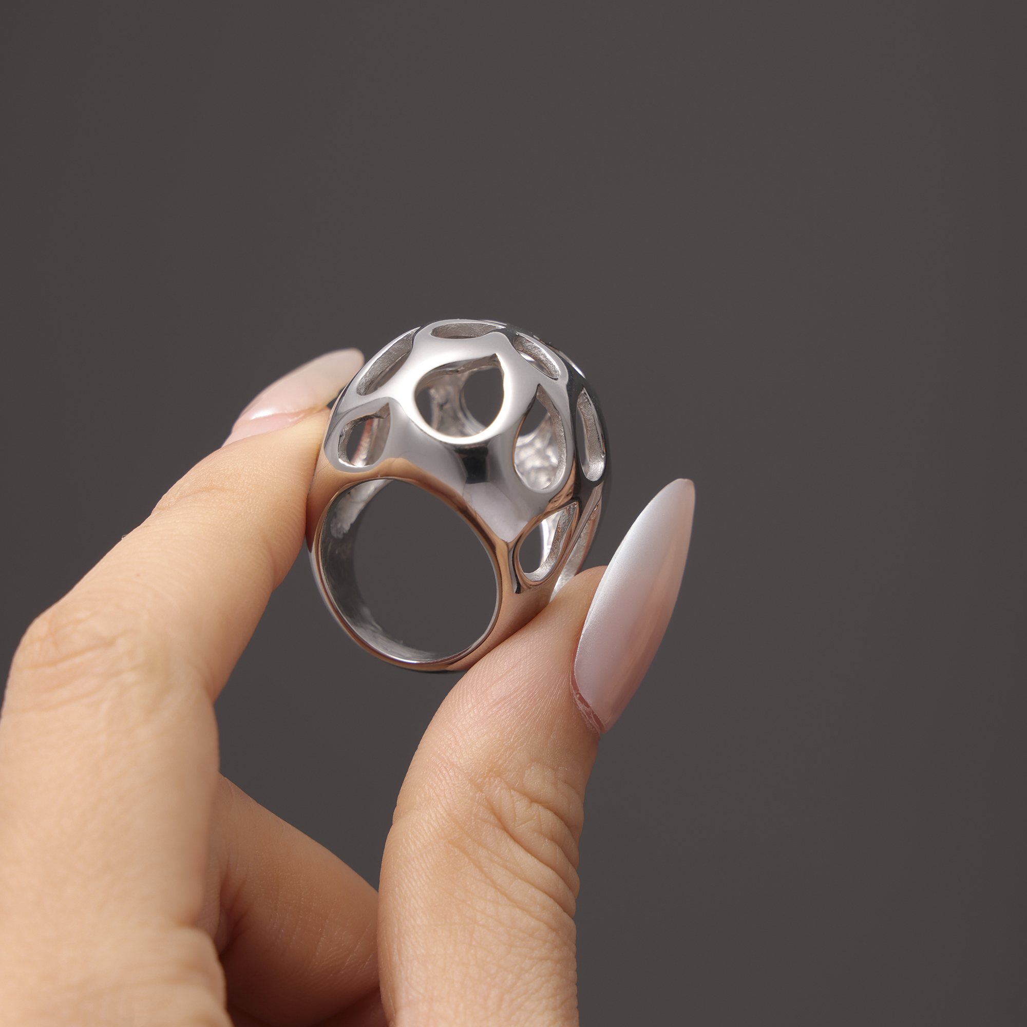 Anillos huecos de acero inoxidable 316L para mujer, chapado en oro de 18k, resistente al agua, sin deslustre, joyería estética para mujer
