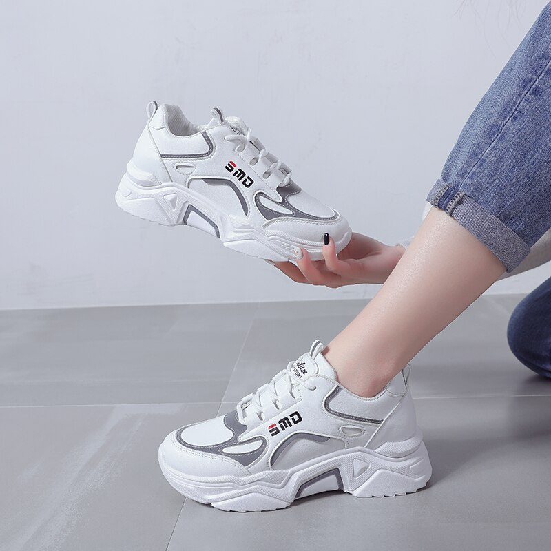 nouvelle chaussures compensées créateurs de blanc baskets femmes en cuir à semelles épaisses tennis chaussures de sport femme Zapatillas Mujer: WHITE / 4