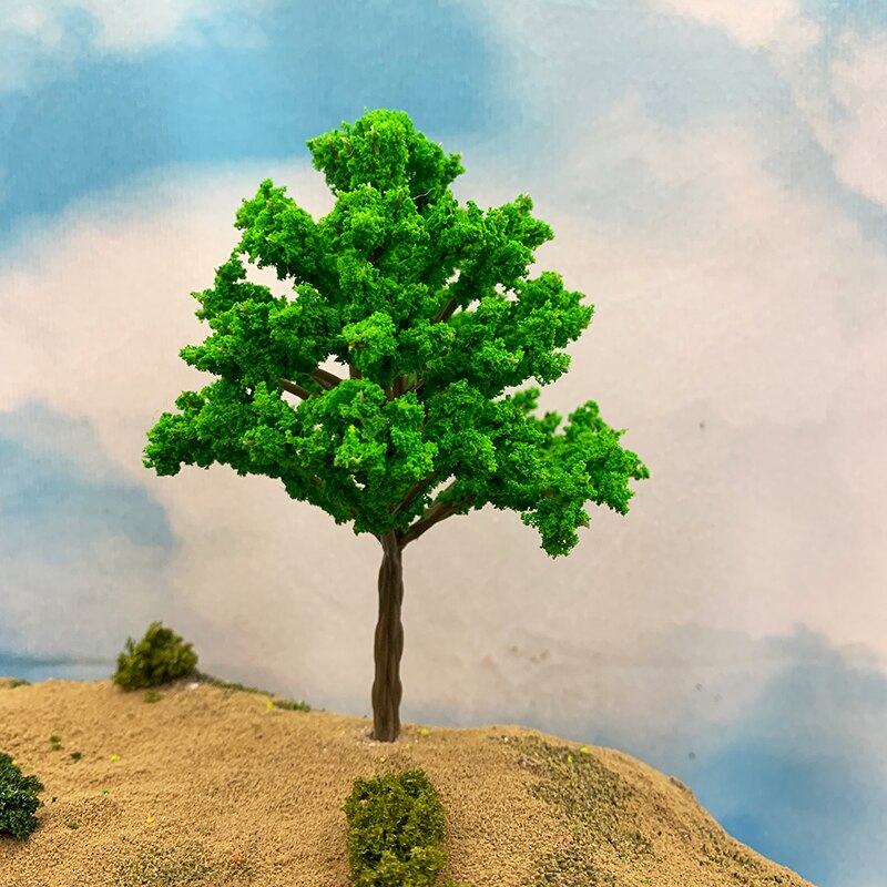 4PCS/PACK 12cm HO Scale Model Trees Train Park Railroad Railway Layout Diorama Wargame Scenery Toys Model Accessories: 4cm Medium Green