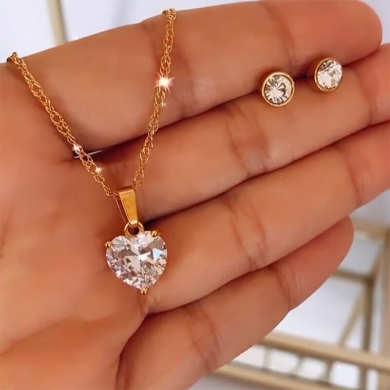 Goth Heart Necklace For Women Lovers Gold Stainless Steel Chain Chocker Female Pendant Necklace Cute Zircon Heart Jewlery