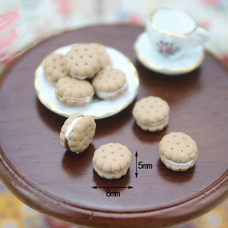 1/12 Dollhouse Miniature Accessories Sandwich Biscuit Simulation Food Dessert Model Toys for Doll House Furniture Decor 9pcs/lot