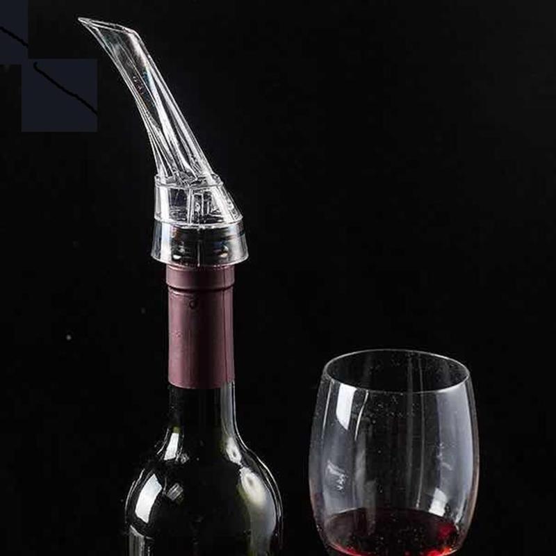 1pcs Red Wine Bottle Mini Travel Aerator Red Wine Whiskey Aerator Decanter Essential Set Quick Aerating Pourer Glass