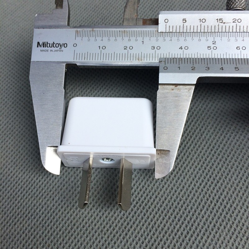 4pcs/lot AC250V6A US/EU to AU/NZ/CN Power Socket Plug Travel Charger Adapter Adaptor for Australia Zealand -