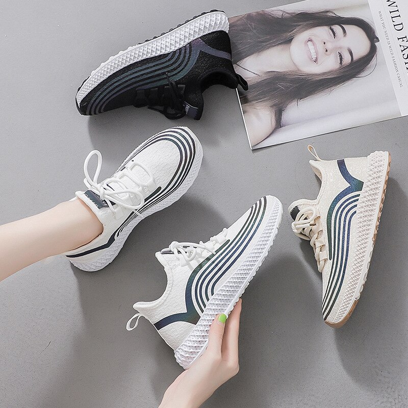 Vrouwelijke Toevallige Platte Reflecterende Schoenen Vrouwen Mode Comfortabele Zomer Ademend Mazen Sneakers Dames Gevulkaniseerd Platform Schoenen