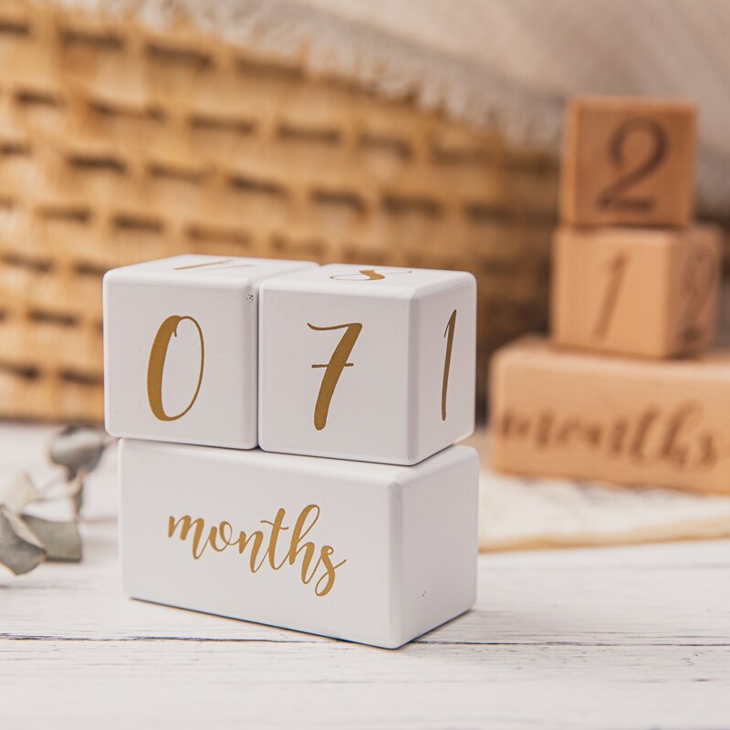 1set Baby Milestone Wooden Block Baby Photography Milestone Memorial Monthly Newborn Commemorative Card Number Photo Accessories