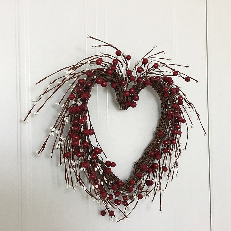 Heart-shaped Love Decorative Wreath Red Berry Door Wall Hanging Decorative Wreath Love Peach Garland
