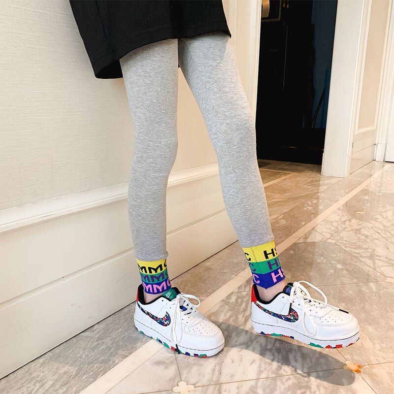 Nuovi Leggings a costine 2022 per bambine in cotone primavera autunno abbigliamento per bambini collant in maglia con stampa lettere pantaloni Skinny per bambini 10Y