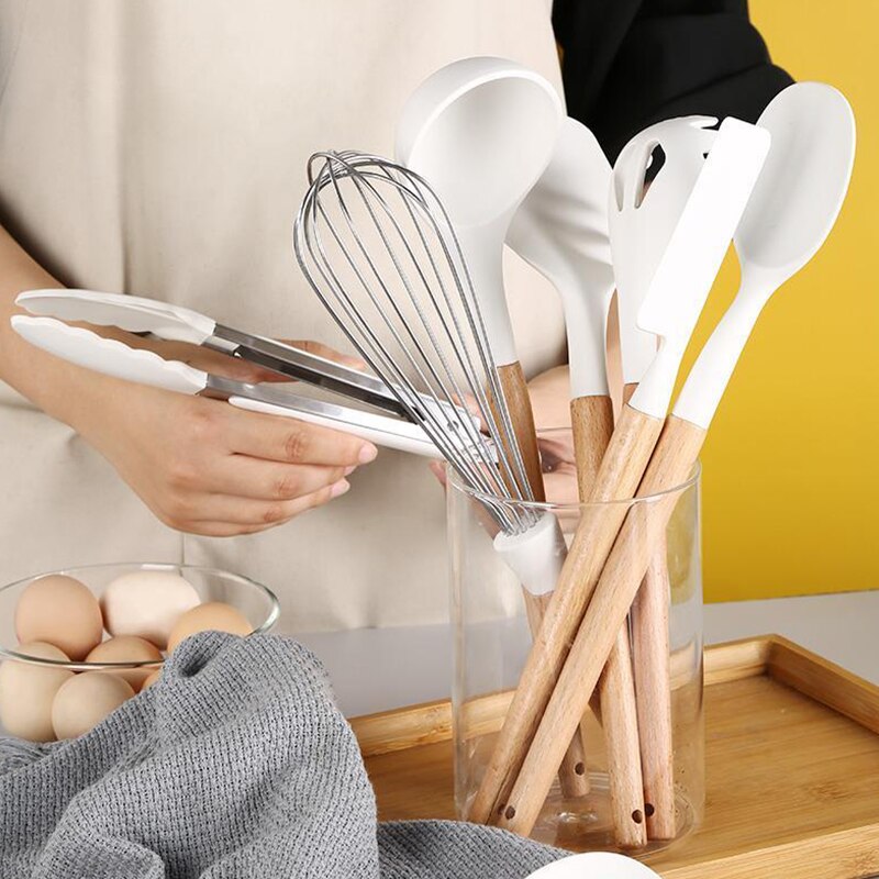 Silicone Kitchen Cooking Tools Set Cook Utensils Kits Non-stick Cookware Wooden Handle Kitchenware Spatula Shovel Baking Gadgets