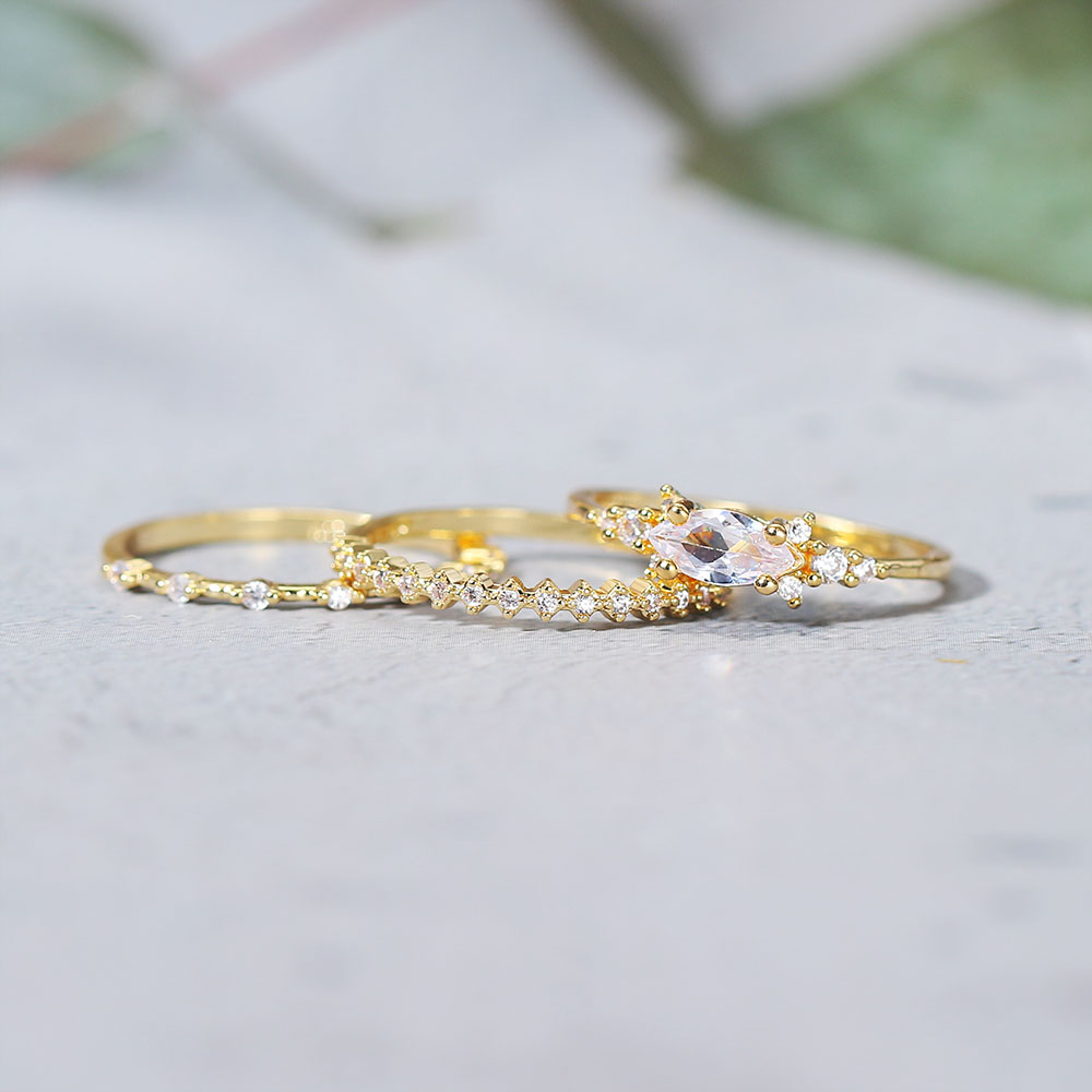 Anillos de tendencia Noble de Color dorado estilo INS para mujer, anillos delicados de dedo Midi de circón Lux de entrada para niña, joyería de aniversario KAR229