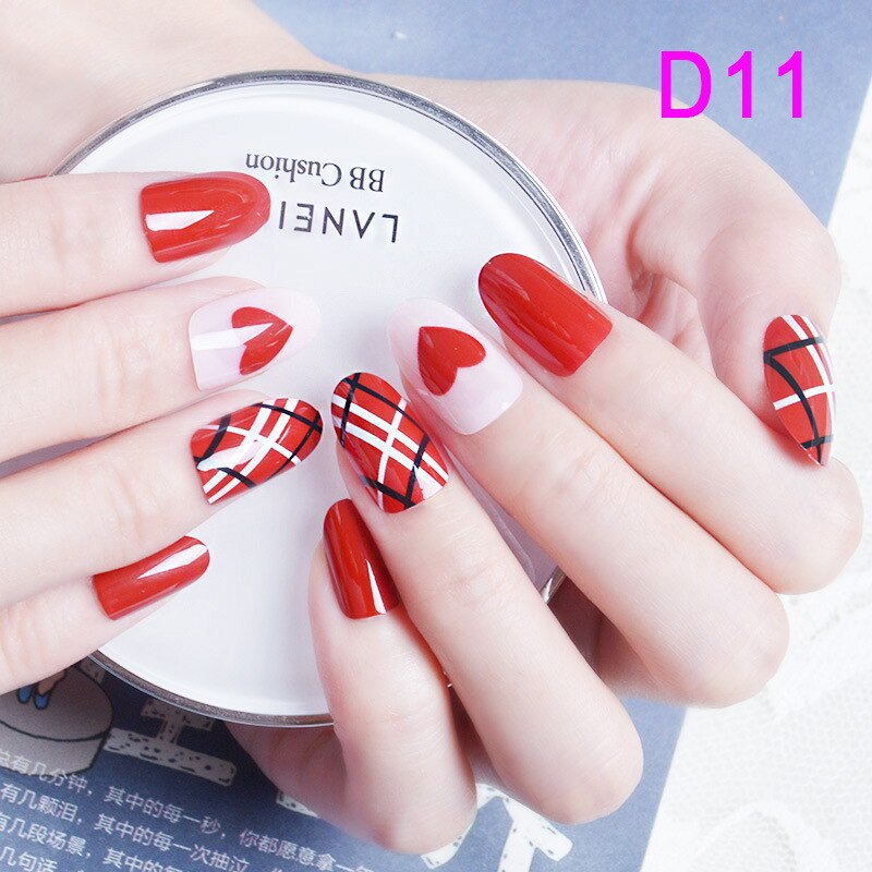 24 Stks/set Nep Nagels Druk Op Meisjes Vinger Schoonheid Valse Nail Art Tips Bright Shining 3D Diamond Inzoomen Franse nail Art Tips