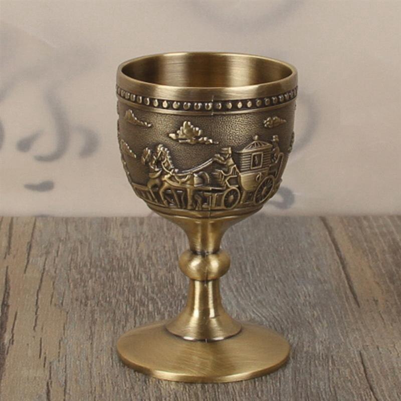 Klassisk metall vin kopp håndlaget liten beger husholdning kobber vin glass utskjæring mønster