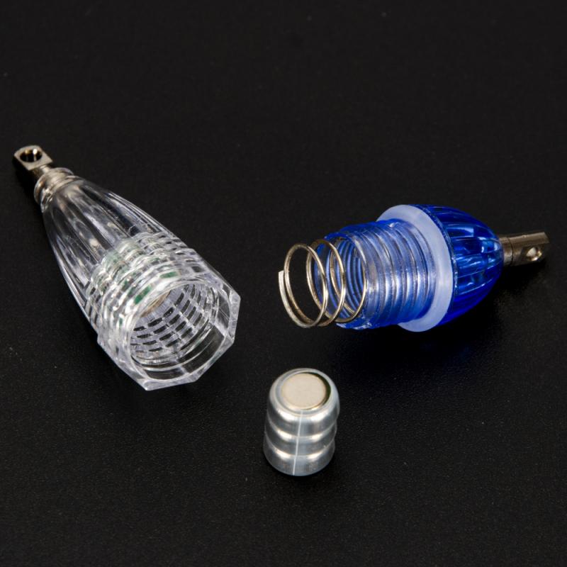 Squid Lure Lamp LED Fishing Lure With Hook Night Flashing Fishing Lamp Underwater Fishing Light Squid Lamp Lures Fishing Tackle