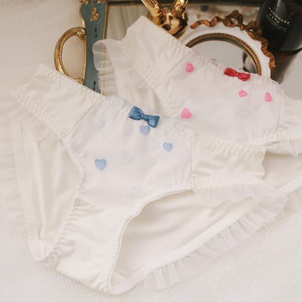 Photos M L XL Lovely Cute Lolita Kawaii Princess Cute Heart Embroidery Ruffle Panties Underwear Brief Lingerie WP527