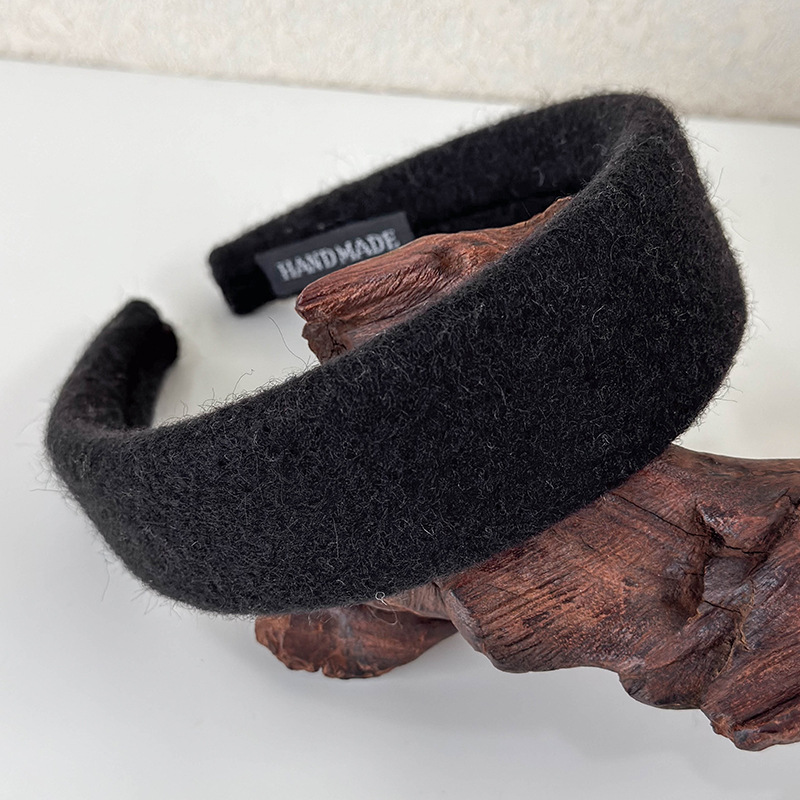 Diadema ancha de tela de felpa de lana Retro, bandas para el cabello de Color sólido para mujer, aro para el cabello con temperamento, accesorios para el cabello de femenina: Rojo