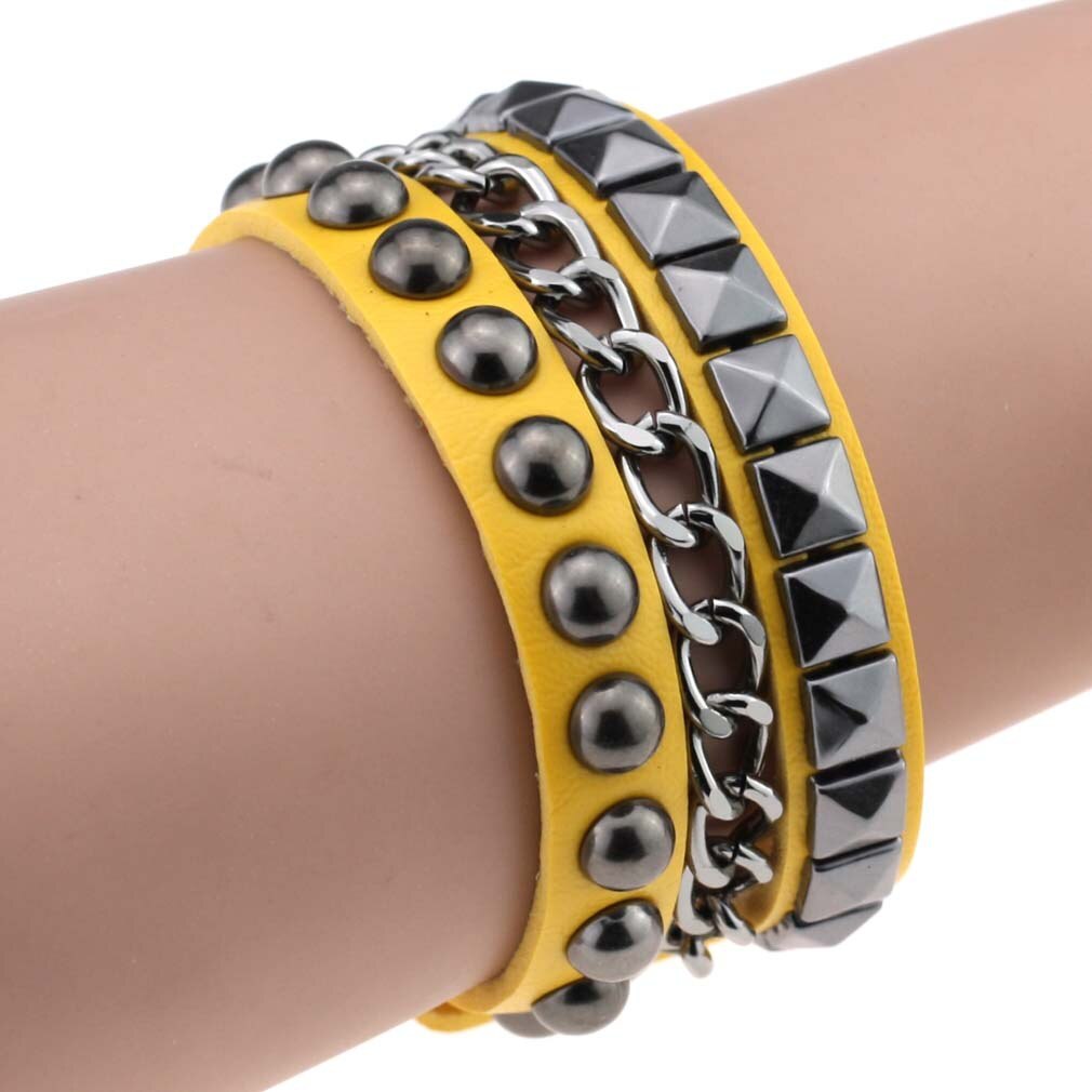 Gelaagde Leather Studded Armband Mannen Vrouwen Punk Band Rock Bangle Goth Sieraden Cosplay Emo Gothic Accessoires: yellow